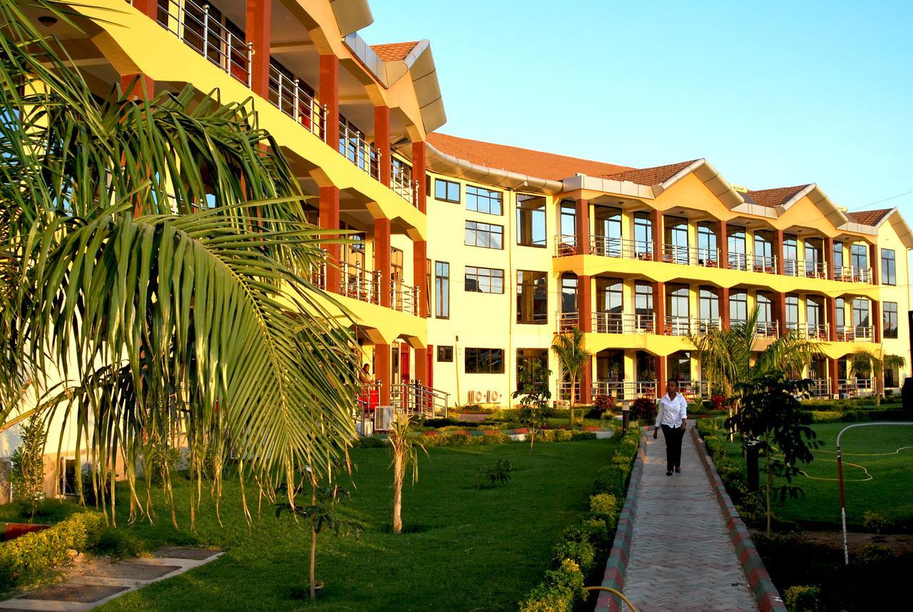 Morena Hotel دودوما المظهر الخارجي الصورة